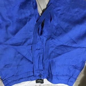 Jones & Co Linen Shorts in Royal Blue.